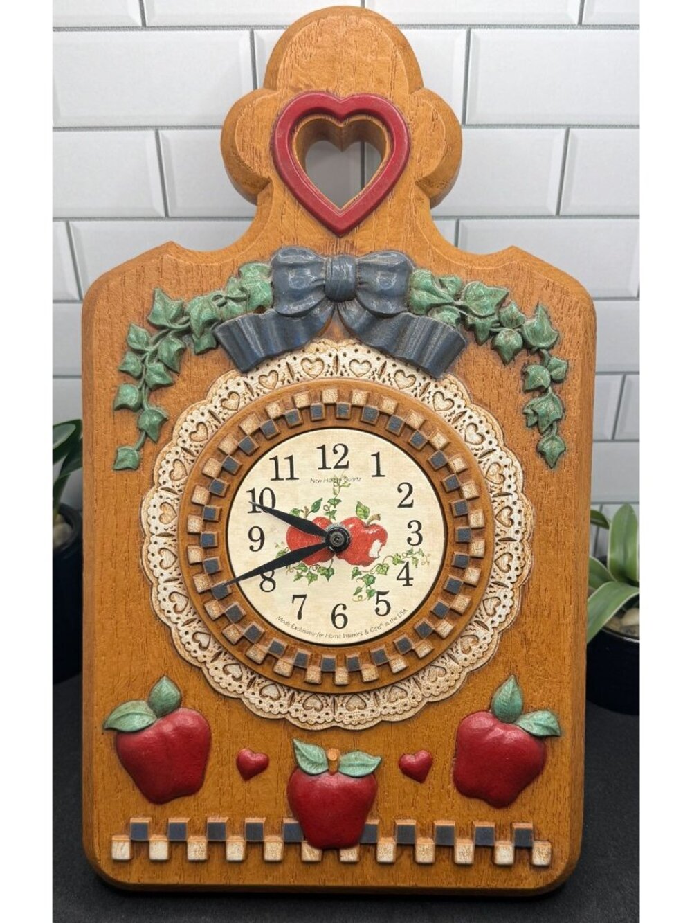 Vintage Home Interiors Apple Wall Clock With Heart & Bow Design